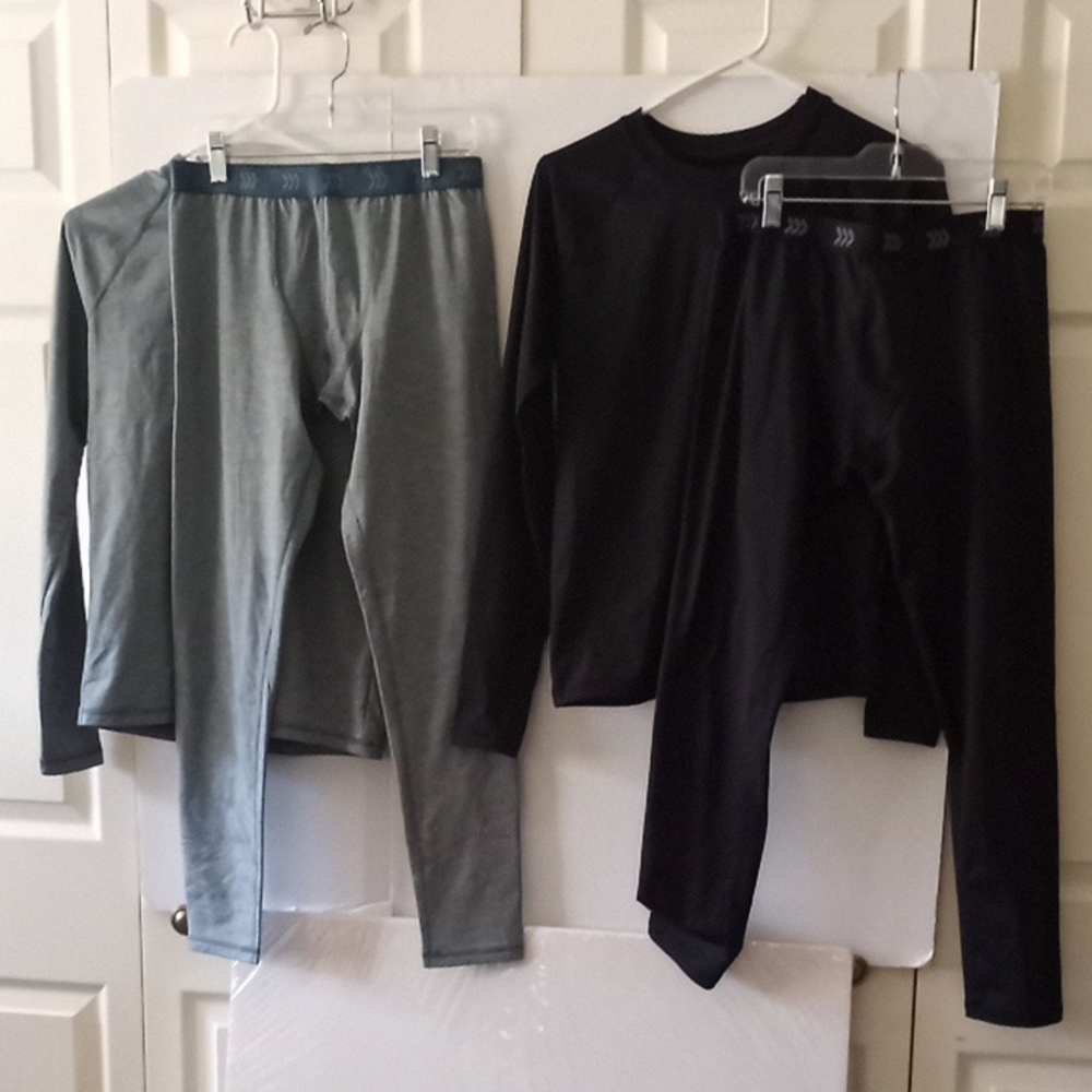 NWT - All-In-Motion Boys Thermal Set - Size XL (14) - Black/Olive